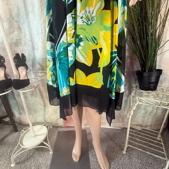 New 📌Sangria Handkerchief Multi-Colored Chiffon Dress with Cummerbund Waistline - Picture 5 of 16